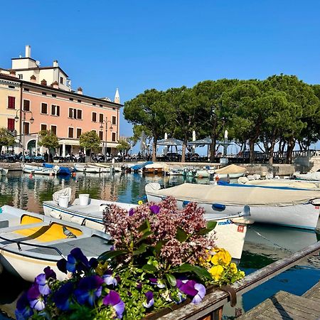 Gold Garda Desenzano Apartamento Desenzano del Garda Exterior foto