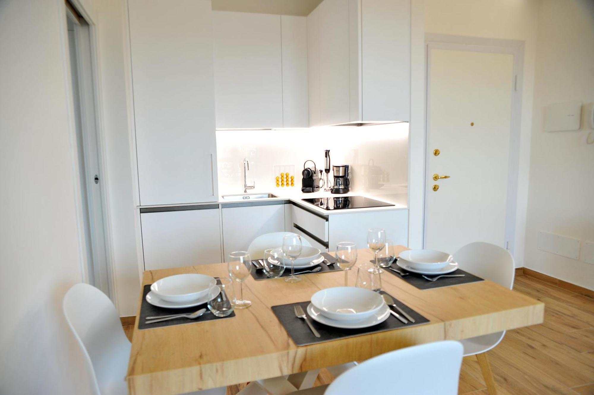 Gold Garda Desenzano Apartamento Desenzano del Garda Exterior foto